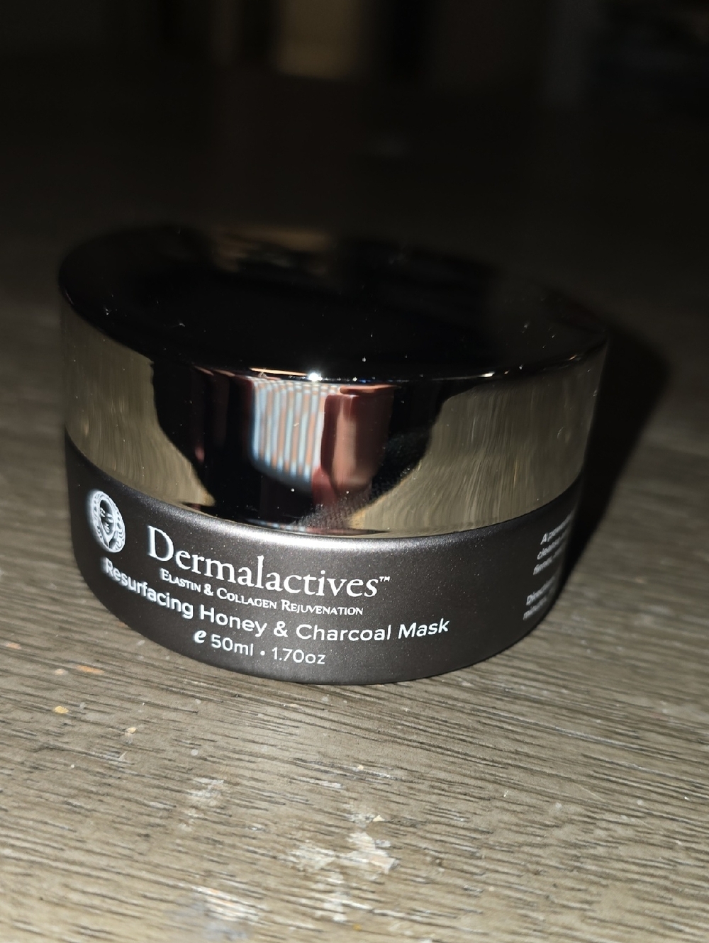 Dermalactives Resurfacing Honey & Charcoal Mask